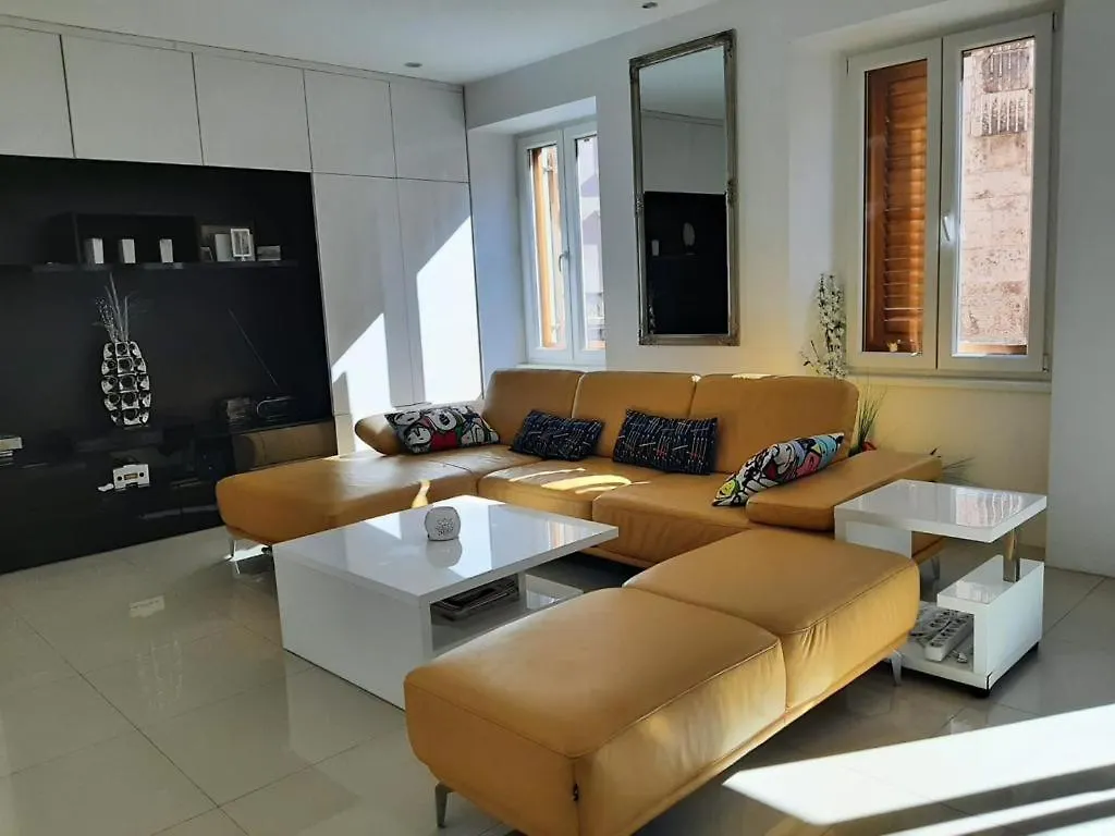 Apartment Lux Pola